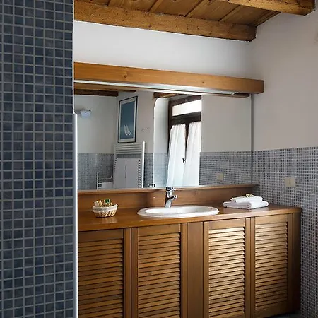 Il Relais Dell'abbazia Bed & Breakfast 3*