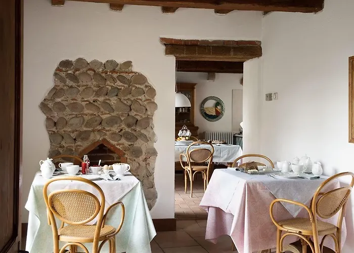 Il Relais Dell'abbazia Bed and Breakfast 4*